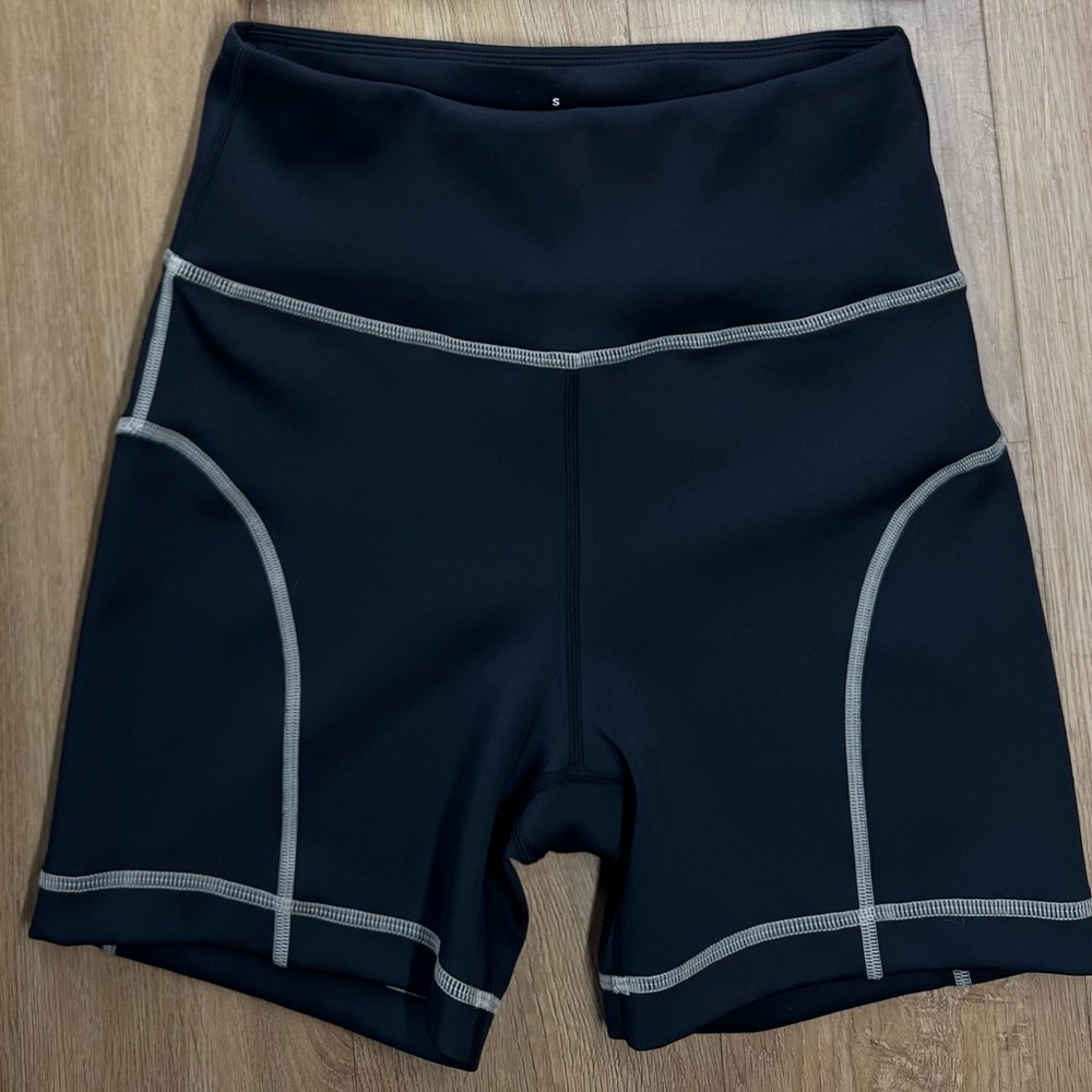 Tan Lines Del Mar Biker Shorts in Black